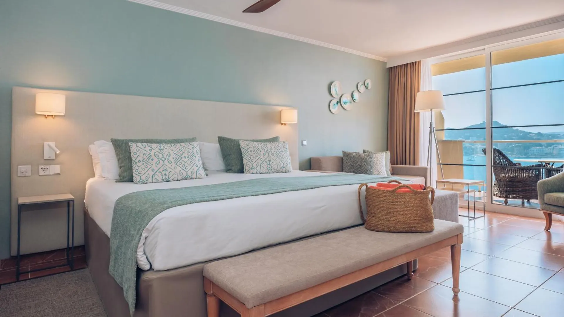 Iberostar Selection Jardin Del Sol Suites - Adults Only Santa Ponsa Hotel