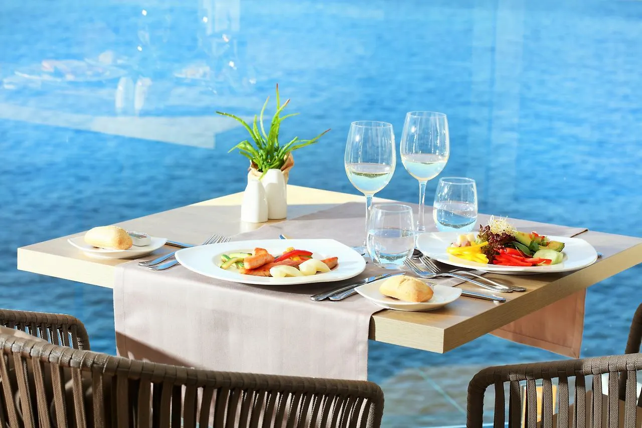 Iberostar Selection Jardin Del Sol Suites - Adults Only Santa Ponsa Hotel